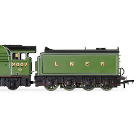 Hornby R3983 OO Gauge LNER P2 2-8-2 2007 'Prince of Wales' LNER Green
