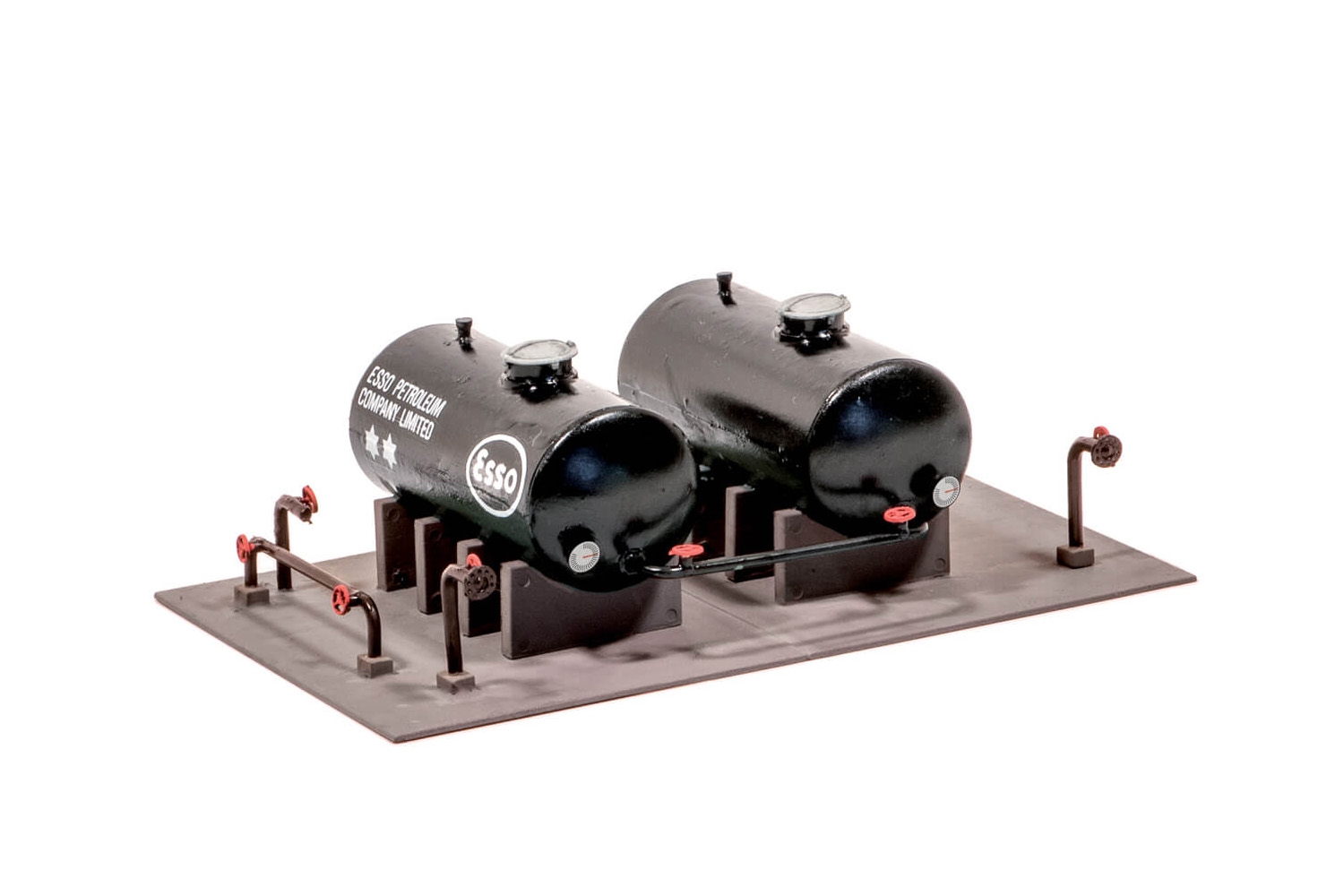 Ratio 530 OO Gauge Oil Tanks (2) Plastic Kit - Picture 1 of 1