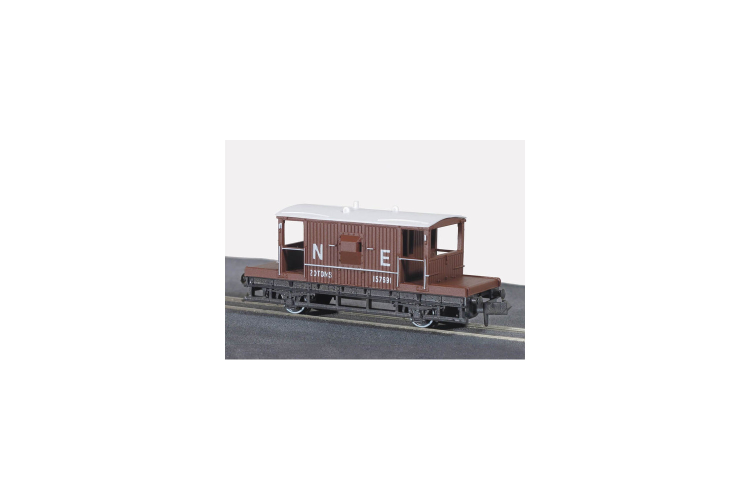 Peco NR-28C N Gauge 20 Ton Brake Van NE Bauxite