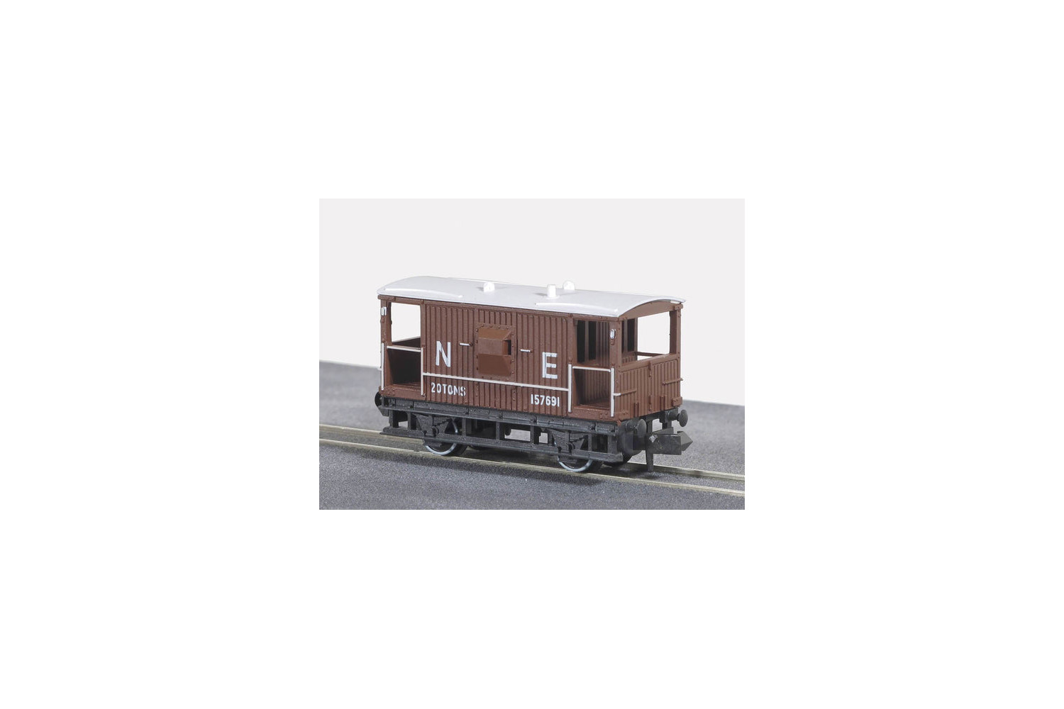Peco NR-48M N Gauge 20 Ton Brake Van NE Bauxite