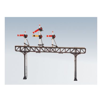 Ratio 271 N Gauge Pratt Truss Gantry