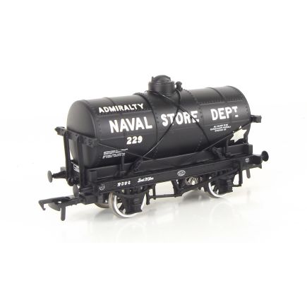 Bachmann 37-675K-SH OO Gauge 14 Ton Tank Wagon Admiralty Naval Store Dept.