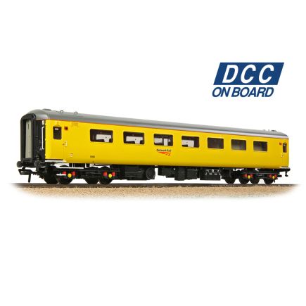 Bachmann 39-689DC OO Gauge BR Mk2F ex-RFB Staff Coach Network Rail Yellow 1256