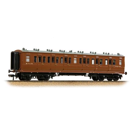 Bachmann 39-861 OO Gauge LNWR 50ft Arc Roof Composite Corridor Coach M&GN Brown