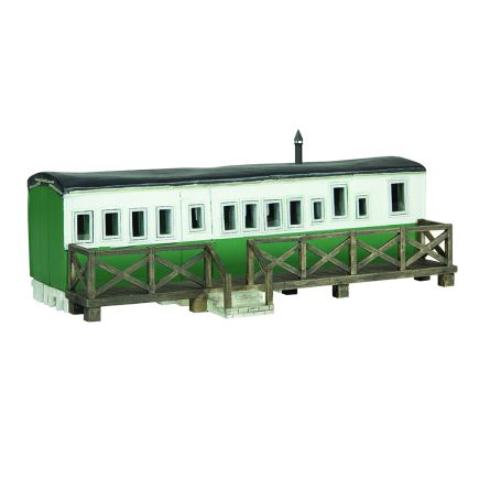 Bachmann 44-0150G OO Gauge Holiday Coach Green and White