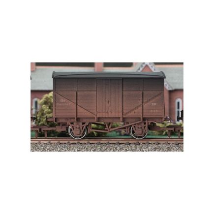 Dapol 4F-015-004 OO Gauge GW 8 Ton Fruit Mex Van BR Bauxite B8333347 Weathered