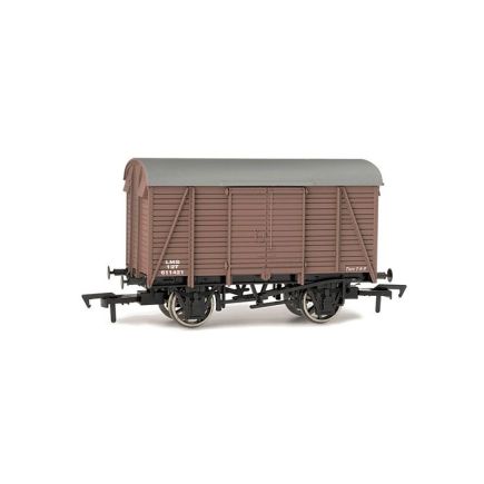 Dapol 4F-021-003 OO Gauge LMS 12 Ton Box Van LMS Bauxite No.611421