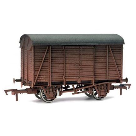 Dapol 4F-021-004 OO Gauge LMS 12 Ton Box Van LMS Bauxite No.611421 Weathered