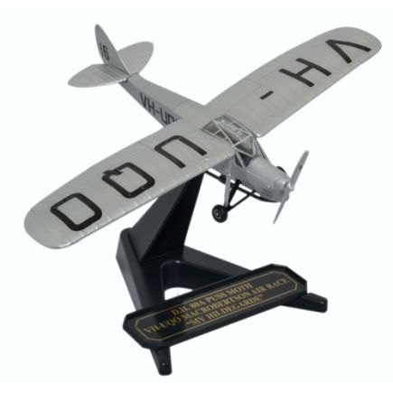 Oxford Diecast 72PM007 DH80a Puss Moth VH-UQO My Hildegarde (Air Race)