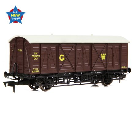 EFE Rail E87058 OO Gauge GWR 10 Ton Bloater A Fish Van GWR Brown GW