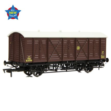 EFE Rail E87059 OO Gauge GWR 10 Ton Bloater Fish Van GWR Brown Shirtbutton