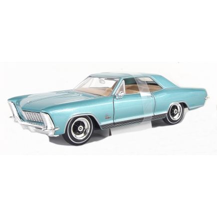 Maisto M31214 1965 Buick Riviera Metallic Blue Diecast Model