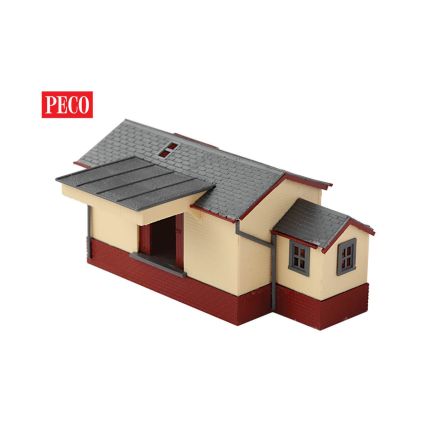 Peco NB-6 N Gauge Wooden Goods Shed