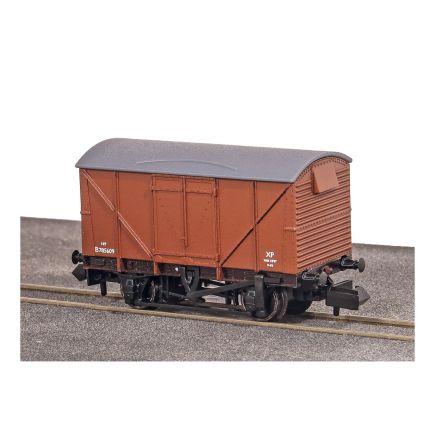 Peco NR-2000B N Gauge BR 12 Ton Van Plywood Sides BR Bauxite