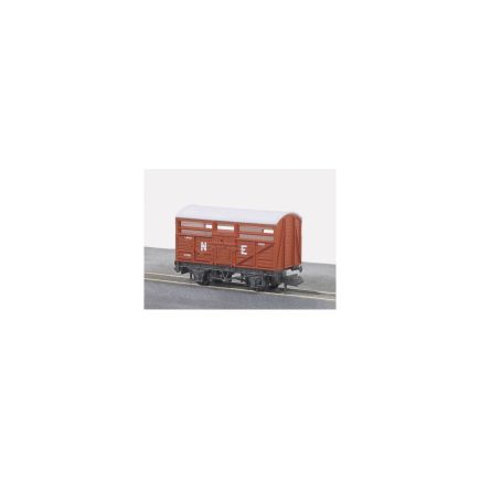 Peco NR-45E N Gauge Cattle Van LNER Bauxite