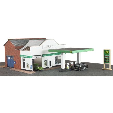 Metcalfe PN181 N Gauge Service Station Card Kit