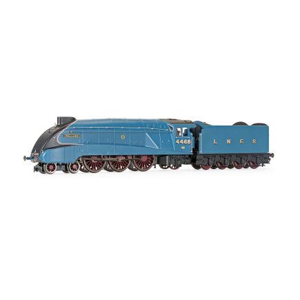 Hornby 00 hotsell gauge mallard