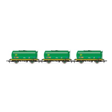 Hornby R60291 OO Gauge Triple Pack 45 Ton TTA Tank Wagons BP Green 67766-7-8