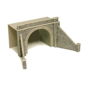 Metcalfe PN142 N Gauge Double Track Tunnel Mouths Card Kit
