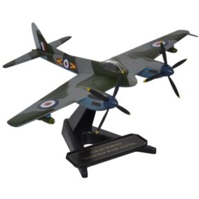 Oxford Diecast 72HOR003 D.H Hornet F3 RAF Kai Tak
