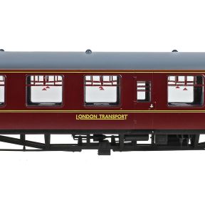 Bachmann 32-645 OO Gauge Class 438 4TC London Transport Lined Maroon