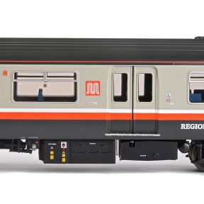 Bachmann 32-930 OO Gauge Class 150/1 2-Car DMU 150133 BR GMPTE Regional Railways
