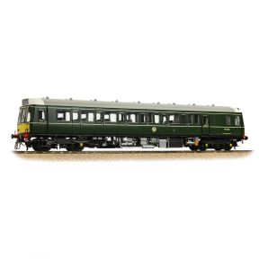 Bachmann 35-528 OO Gauge Class 121 Railcar W55028 BR Green Small Yellow Panels