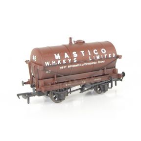 Bachmann 37-659Y-SH OO Gauge 14 Ton Tank Wagon Mastico No.48 Weathered