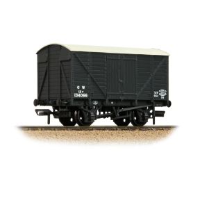 Bachmann 37-730D OO Gauge GW 12 Ton Ventilated Van GW Grey 134066