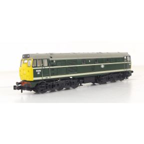 Graham Farish 371-110-SH N Gauge Class 31 D5826 BR Green Full Yellow Ends DCC Sound Fitted