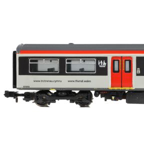 Bachmann 371-339  N Gauge Class 150/2 2 Car DMU 150213 Transport for Wales