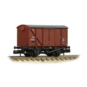 Graham Farish 377-626C N Gauge BR 12 Ton Plywood Fruit Van BR Bauxite Late B875840