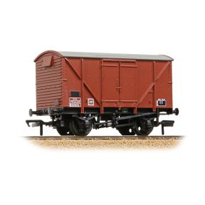 Bachmann 38-172 OO Gauge BR 12 Ton Ventilated Van Plywood Sides BR Bauxite TOPS