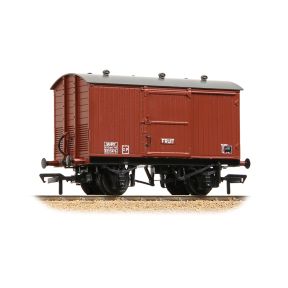 Bachmann 38-386A OO Gauge LNER 12 Ton Ventilated Fruit Van BR Bauxite Late