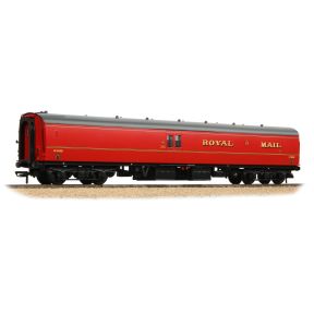 Bachmann 39-421C OO Gauge BR Mk1 POS Post Office Sorting Van Post Office Red with Net