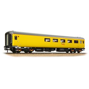 Bachmann 39-689 OO Gauge BR Mk2F ex-RFB Staff Coach Network Rail Yellow 1256