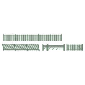 Ratio 430 OO Gauge Picket fencing green (gates & ramps)