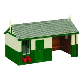 Bachmann 44-1004G OO Gauge Narrow Gauge Corrugated Platform Shelter and Office Green