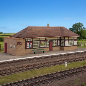 Bachmann 44-1013A OO Gauge Rural Station Maroon & Cream