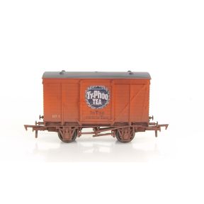 Dapol 4F-011-139 OO Gauge 12 Ton Ventilated Van Typhoo Tea No.1 Weathered