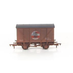 Dapol 4F-012-070 OO Gauge 12 Ton Ventilated Van Brewdog Elvis Juice Weathered