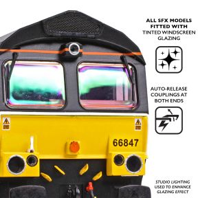 Bachmann 50-004ASFX OO Gauge Class 66/8 66850 'David Maidment OBE' Colas Rail Freight DCC Sound Fitted Deluxe