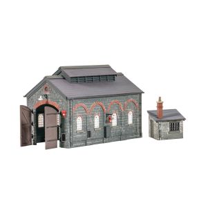 Ratio 522 OO Gauge Engine Shed Plastic Kit