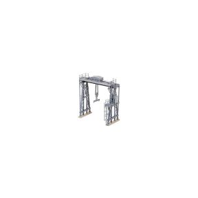 Ratio 546 OO Gauge Traversing Crane Plastic Kit