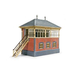 Ratio 552 OO Gauge GWR Brick Signal Box Plastic Kit