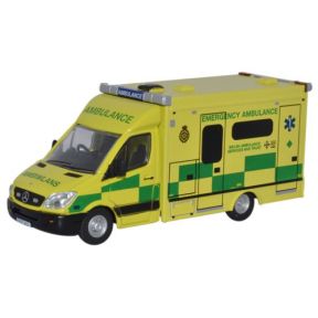 Oxford Diecast 76MA001 OO Gauge Mercedes Ambulance Welsh Ambulance