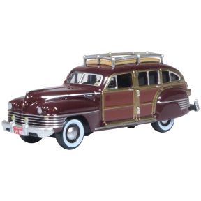 Oxford Diecast 87CB42001 HO Scale Chrysler T & C Woody Wagon 1942 Regal Maroon