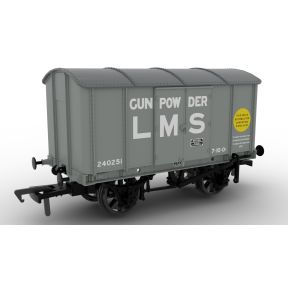 Rapido 908042 OO Gauge Not Quite Mink Van LMS Acid No.24025