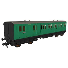 Rapido 978231 OO Gauge Evolution Non-Corridor Carriage Pack BR Malachite Green
