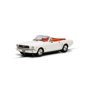 Scalextric C4404 James Bond Ford Mustang Goldfinger